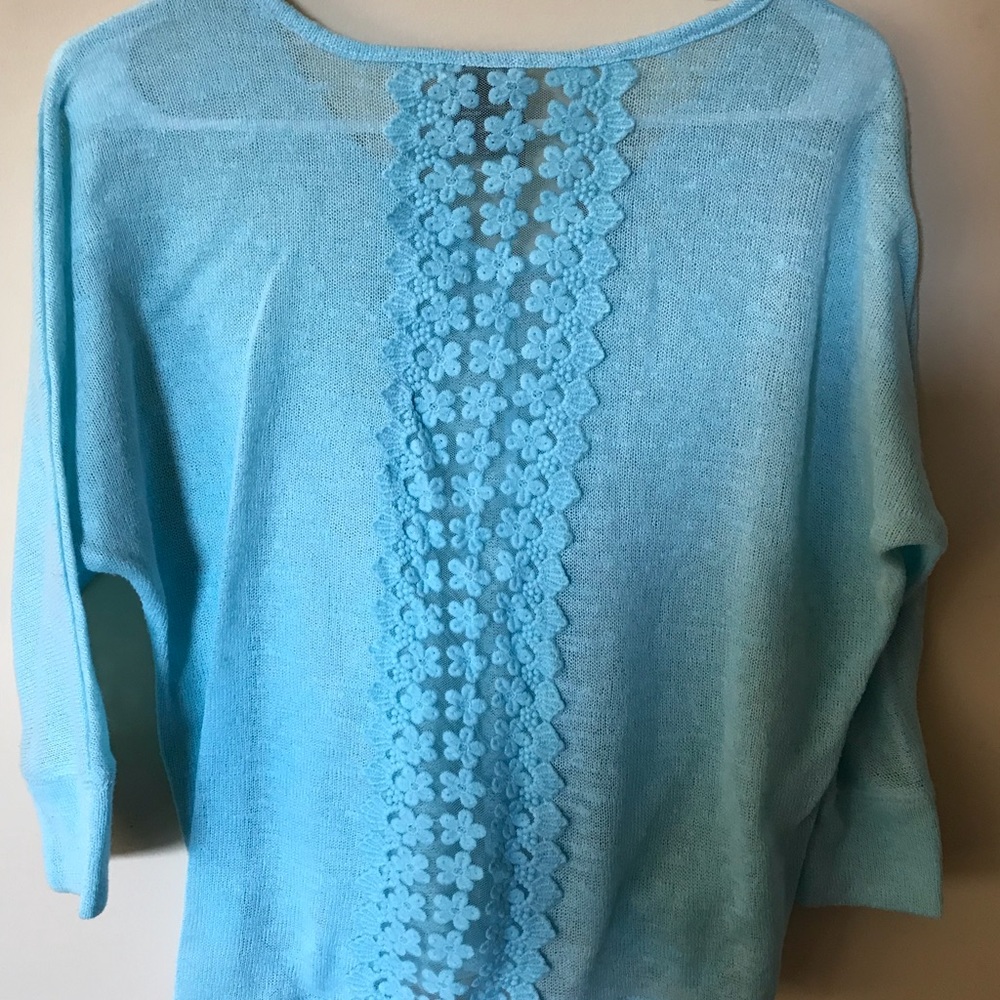Ladies sweater